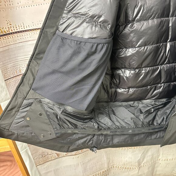 Men's Black Arc'teryx Hooded Down Jacket Size L - Picture 4 of 12